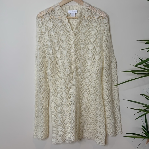 Soft Surroundings Ivory White Open Crochet Knit Scallop Button Tunic Top Sweater - Picture 3 of 17